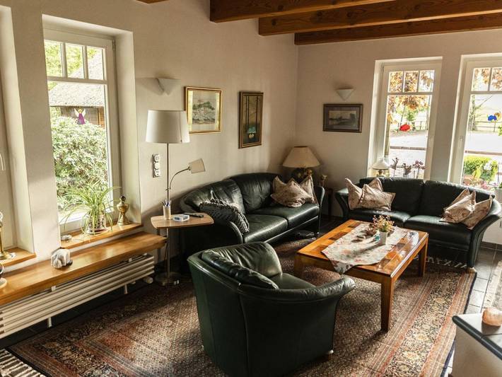 Ferienhaus Landhaus Stuhrberg - Luxuriöses Ferienhaus Landhaus Stuhrberg: Ihr Rückzugsort im Grünen! in Unterweser, Brake