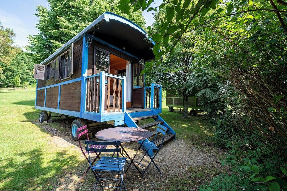Roulottes Gîte pour Groupe in Chamberet, Région de Tulle