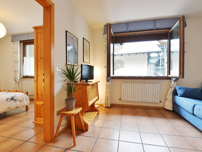 Ferienwohnung für 4 Personen, mit Balkon in Canazei - 3