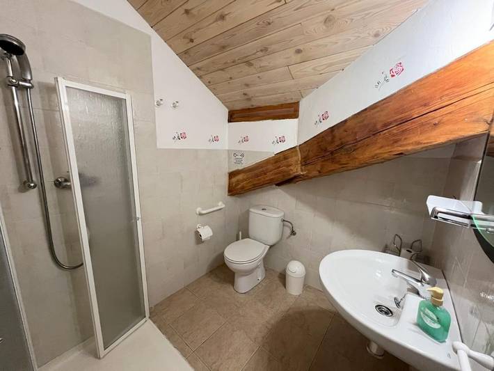 Casa de vacaciones para 10 personas, con jardín, Se admiten mascotas en Las Merindades - 4