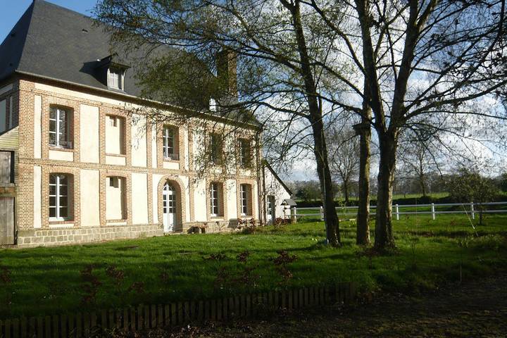 Gîte pour 10 personnes, avec jardin et terrasse en Seine-Maritime - 2
