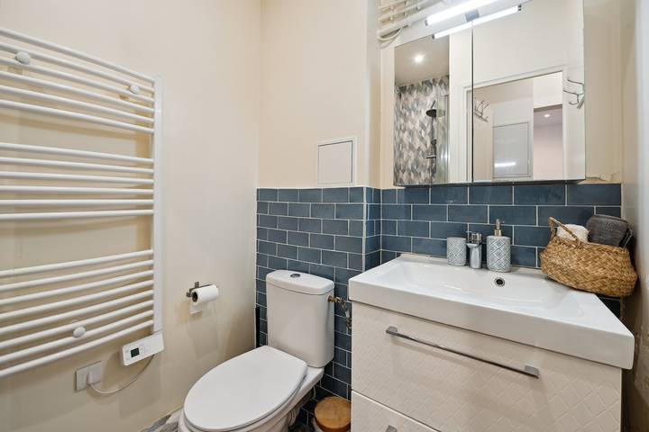 Apartamento entero, Apartamento de vacaciones para 3 personas in Saint-Ouen, Sena-Saint Denis