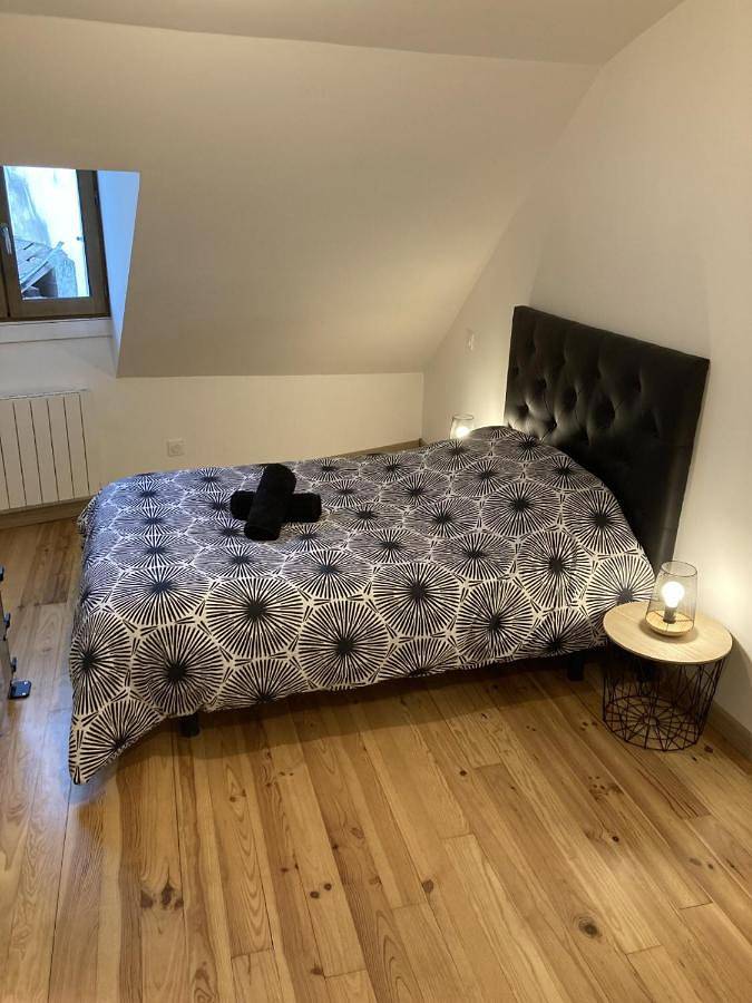 Appartement entier, One-Bedroom Apartment in Espalion, Aveyron