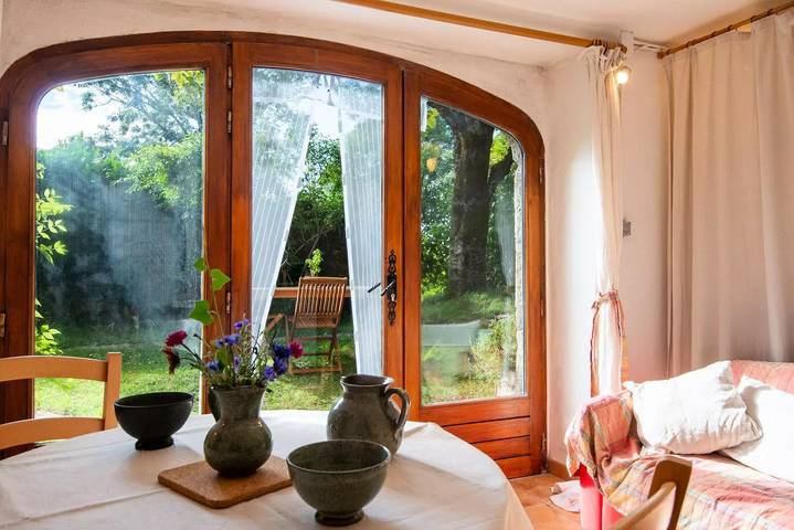 Gîte pour 2 personnes, avec piscine à Saint-Pierre-des-Tripiers - 2