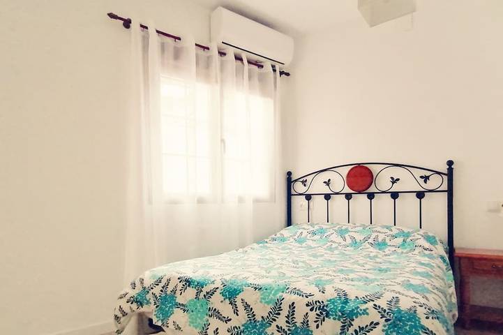 Casa rural para 5 personas, con balcón - 1