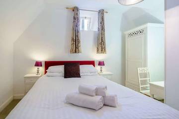 Log Cabin for 6 People in Hawkshead, Cumbria, Photo 3
