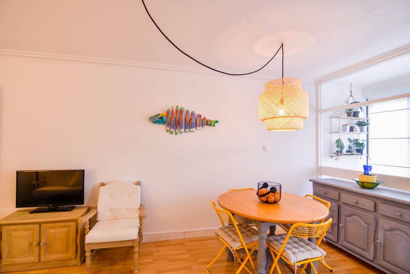 Ganze Wohnung, Gemütliche Ferienwohnung mit Wlan & Waschtrockner in Suances, Kantabrische Küste