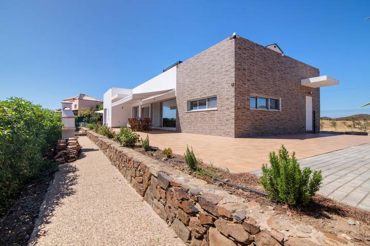 Villa para 8 pessoas, com Varanda e Jacuzzi e ainda Jardim no Algarve