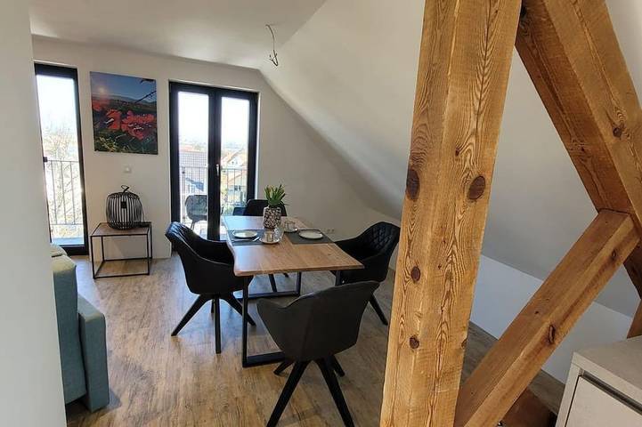 Ferienwohnung für 2 Personen, mit Balkon in Maikammer