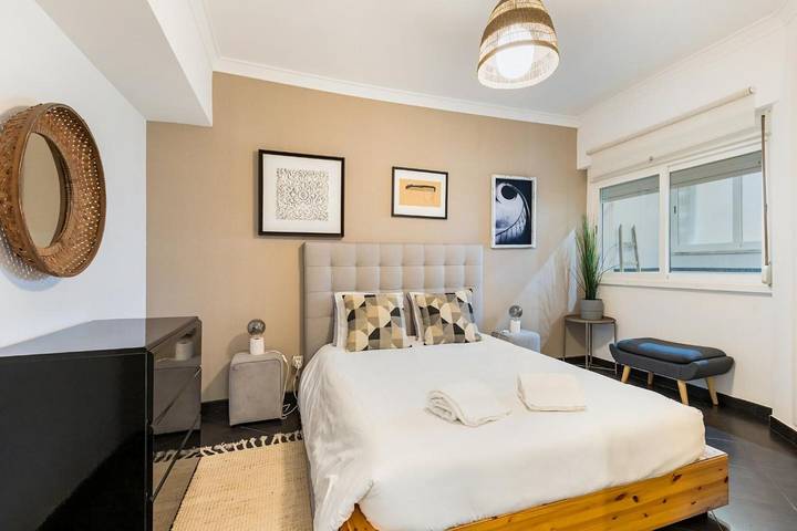 Apartamento entero, Apartamento en Algés cerca de la Playa y Parque do Jamor in Algés, Linda-a-Velha e Cruz Quebrada-Dafundo, Costa de Lisboa