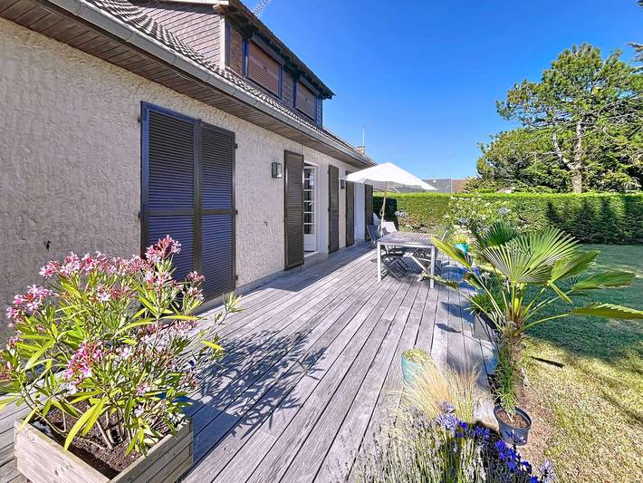 Location de vacances pour 6 personnes, avec jardin à Saint-Pair-sur-Mer - 2