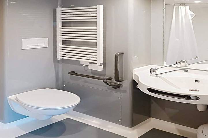 Gîte pour 2 personnes, avec terrasse et piscine à Malansac - 3