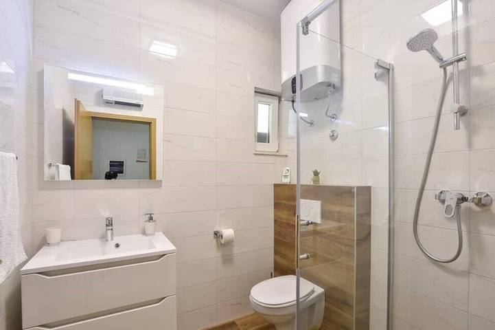 Villa Radosevic in der Nähe von Split, beheizter Pool in Dugopolje, Dalmatinisches Zagora