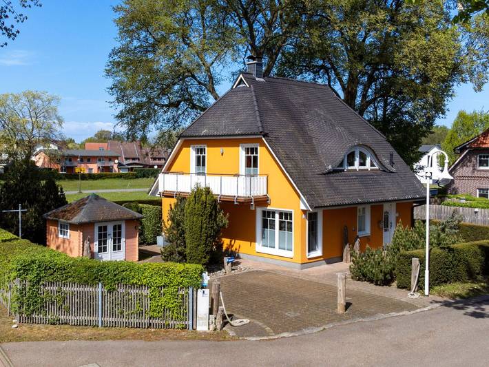 Ferienwohnung für 2 Personen, mit Sauna und Terrasse sowie Garten, kinderfreundlich in Prerow - 2