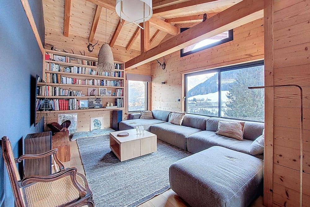 Chalet Superbaz - 8 persons - 4 bedrooms - Mountain view in Seytroux, Thonon-les-Bains und Umgebung