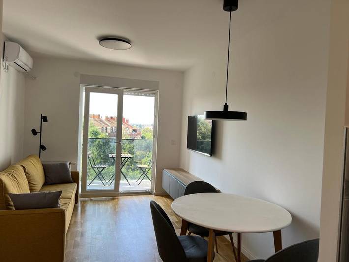 Gîte pour 3 personnes, avec vue et terrasse à Novi Sad