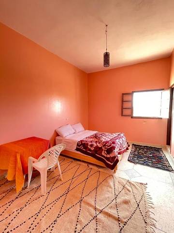 Chambre d’hôte pour 2 personnes, avec terrasse et jacuzzi dans Merzouga