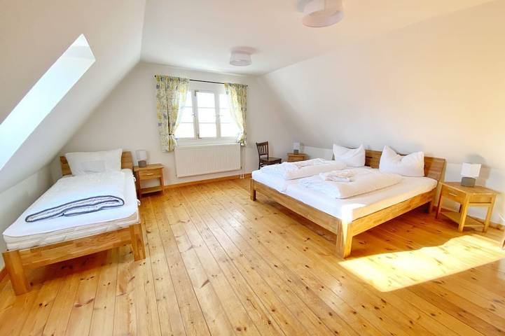 Ferienhaus für 5 Personen, mit Garten und Sauna in Lohme - 2