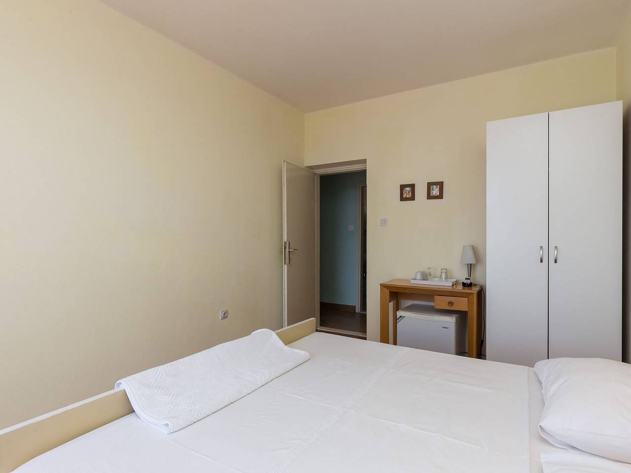 Appartamento intero, Beautiful Nest Rooms - One Bedroom Suite with Balcony and Sea view (Br. 2) in Dubrovnik, Grad Dubrovnik