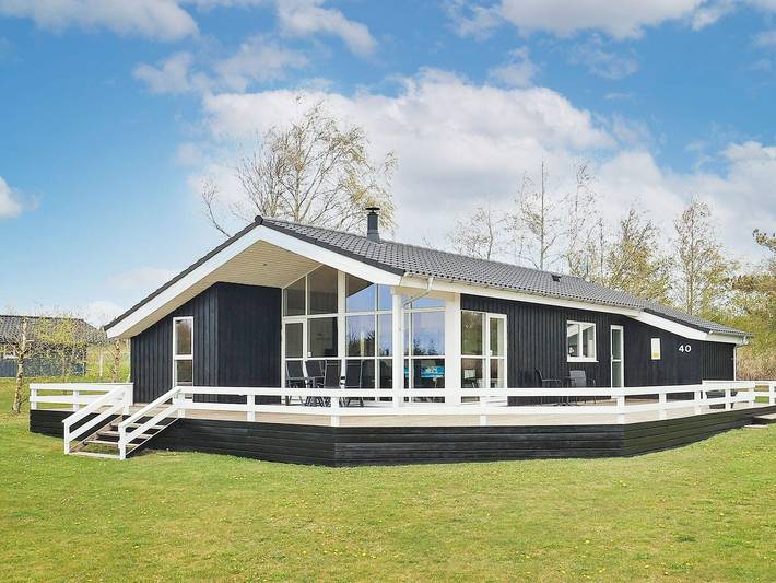 Ferienhaus für 6 Personen, mit Sauna und Whirlpool sowie Terrasse, kinderfreundlich in Kollerup Strand - 4