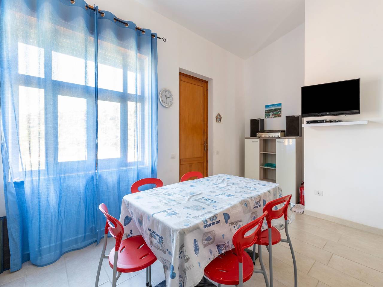 Apartamento entero, Terraza con vistas al mar, plaza de aparcamiento, aire acondicionado in Castelsardo, Provincia de Sassari