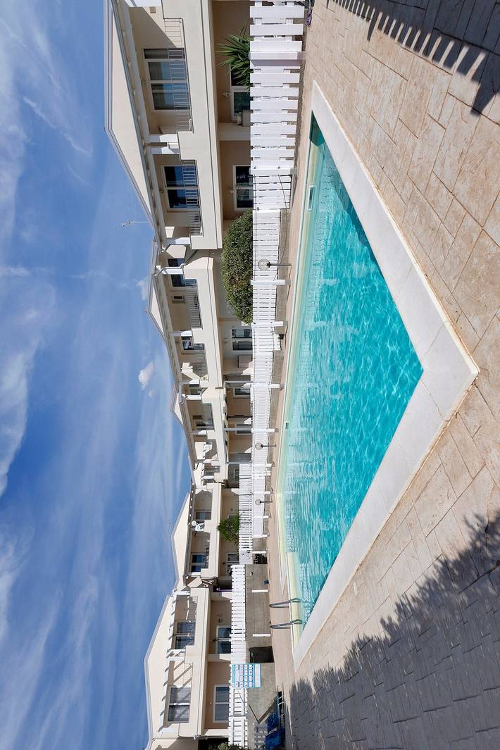 Ganze Wohnung, Casa Lidia mit Gemeinschaftspool, privatem Parkplatz und Garten; Residence Bouganville, Viddalba in Viddalba, Sassari Provinz