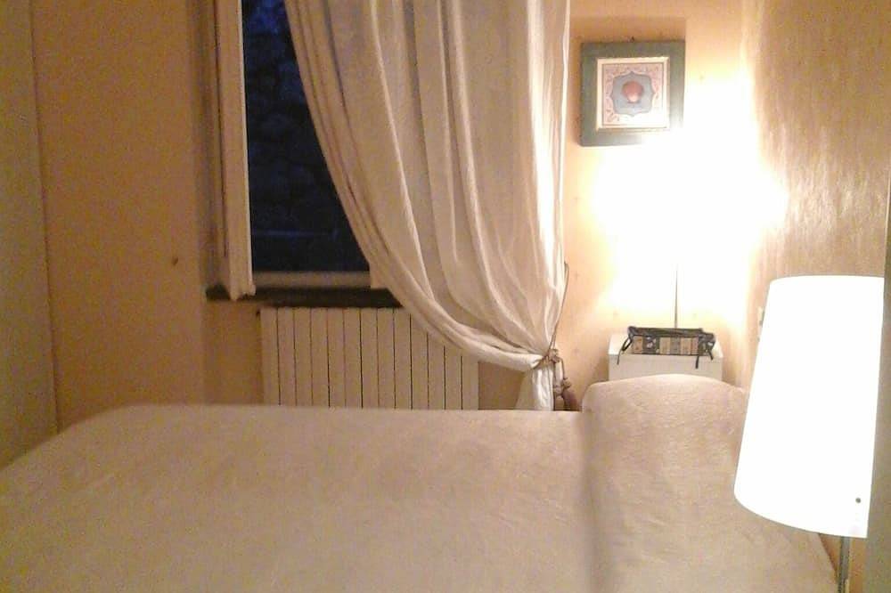 Right on the sea!!Huge terraces overlooking the sea in Portovenere, Porto Venere Municipality