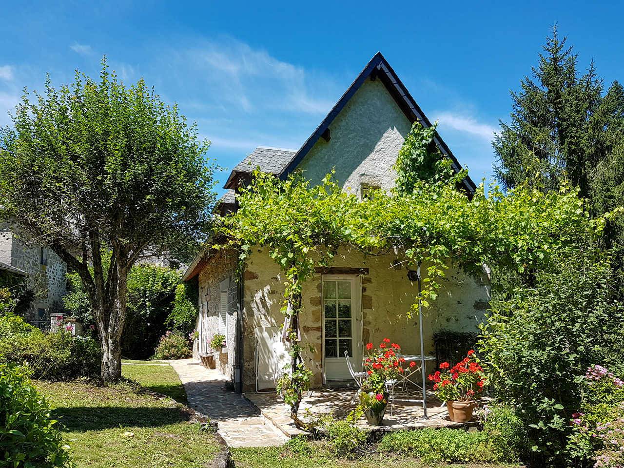 Gîte für 4 Personen mit Garten in Gimel-les-Cascades, Tulle und Umgebung