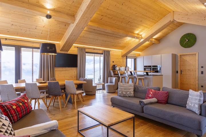 Ferienhaus für 10 Personen, mit Terrasse und Garten sowie Sauna in Haus