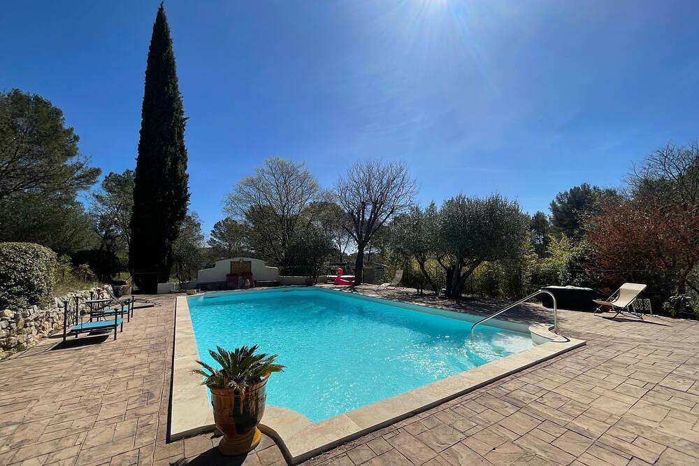 Provence Mas Of Atypical Characters in Draguignan, Draguignan region