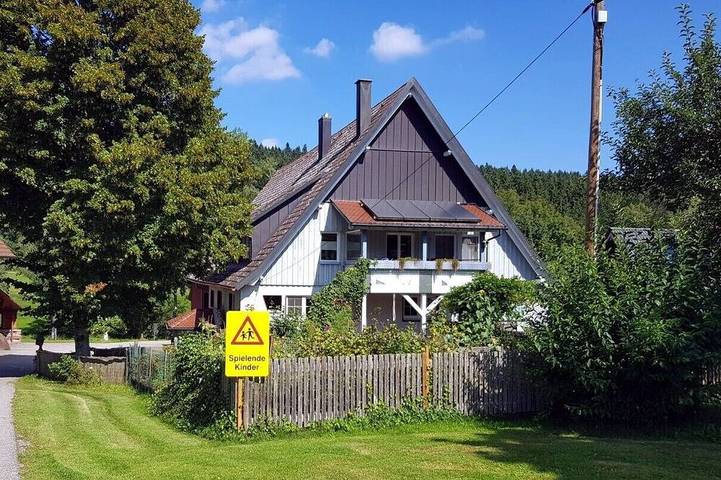 Ferienwohnung für 4 Personen in Loßburg