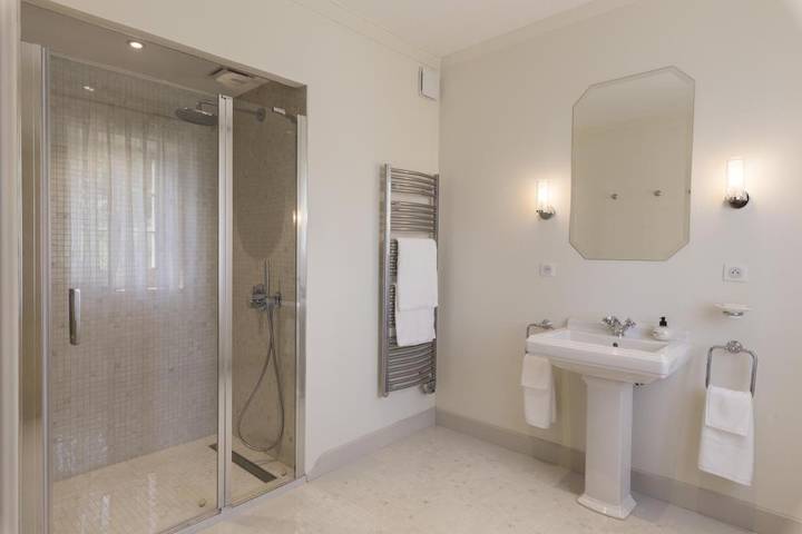 Location de vacances pour 2 personnes, avec vue et jardin à Tabanac - 2