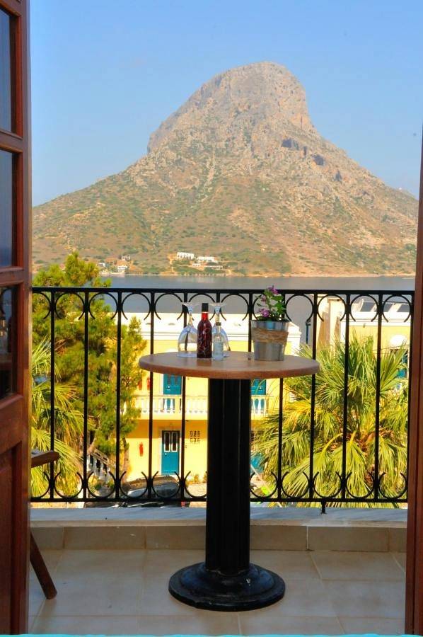 Chambre d’hôte pour 2 personnes, avec terrasse et vue dans Kalymnos