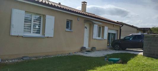 Location de vacances pour 4 personnes, avec jardin à Cézac