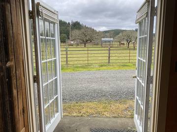 Cottage for 2 Guests in Willamette Valley, McKenzie River, Picture 1