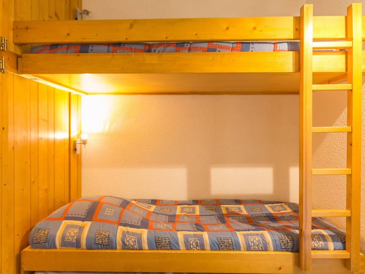 Estudio entero, Estudio para 5 pers, acceso directo a pistas, balcón in Arc 1800, Bourg-Saint-Maurice