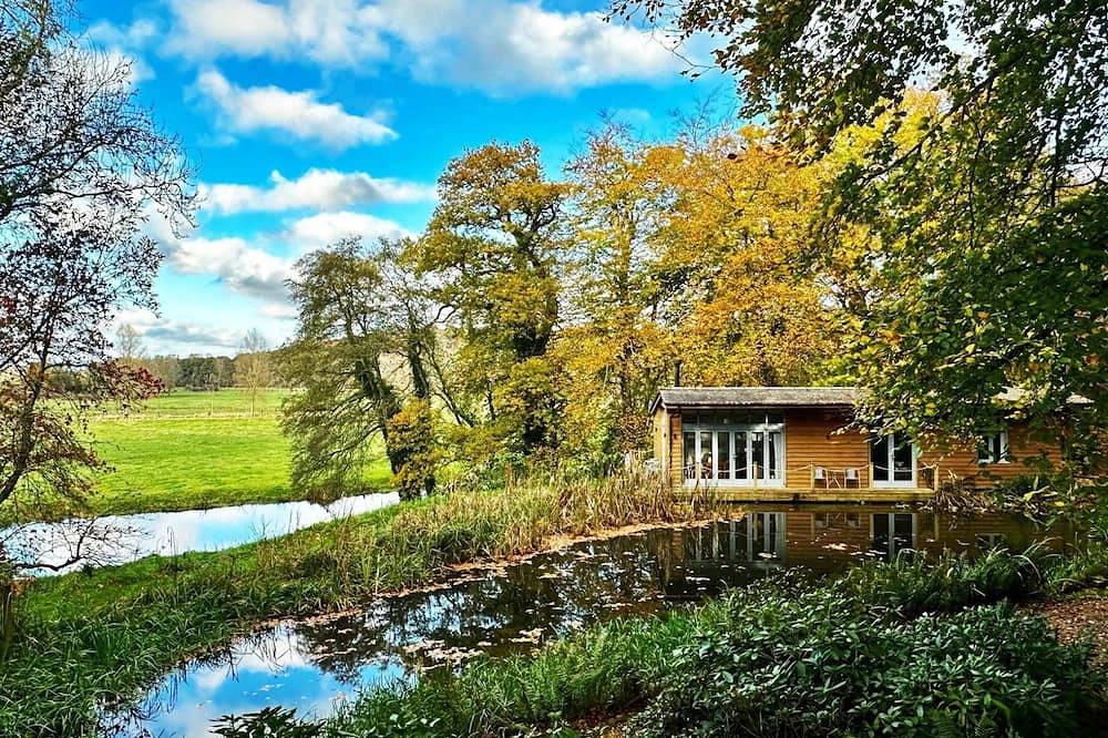Chalet for 4 People in Godshill (Hampshire), New Forest National Park
