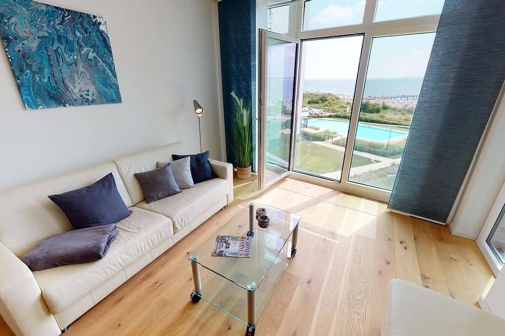Appartement entier, Luxurious new-build vacation apartment for 2-4 guests with direct sea view and wallbox in Pelzerhaken Strand, Südstrand Pelzerhaken
