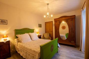 Gîte for 4 People in Saint-Capraise-de-Lalinde, Périgord Pourpre, Photo 4