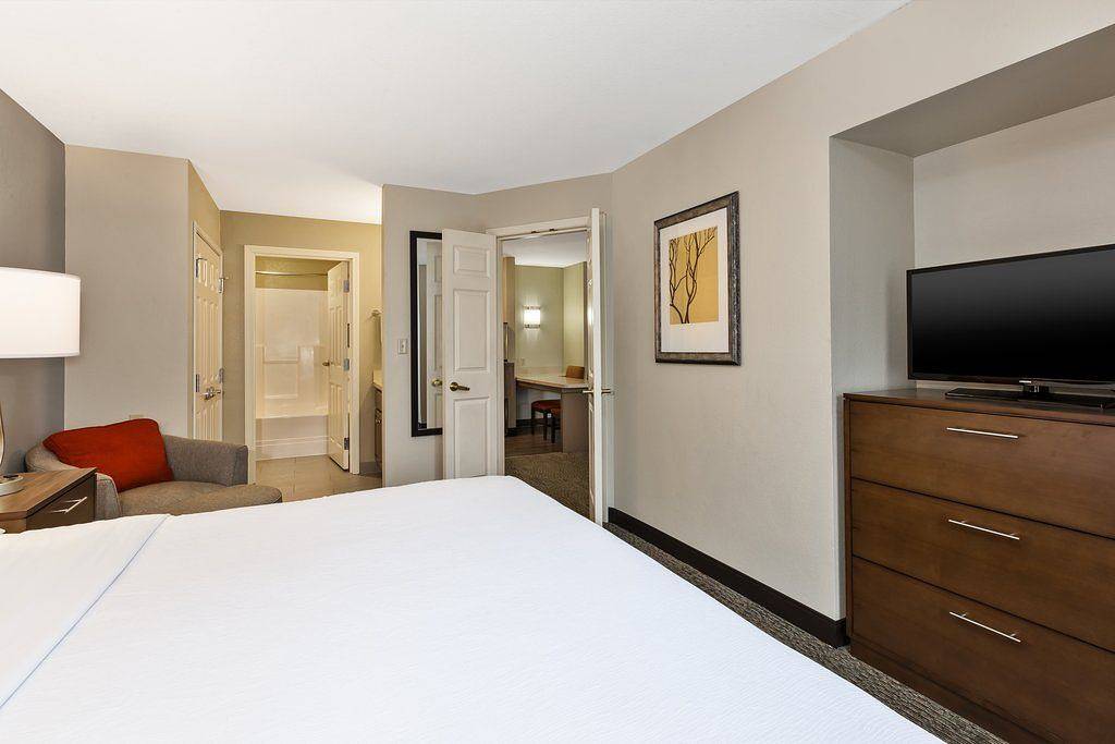 Appartamento intero, Staybridge Suites Kalamazoo in Kalamazoo, Contea di Kalamazoo