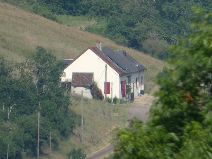 Gîte pour 2 personnes, avec Terrasse et Jardin à Chissey-en-Morvan