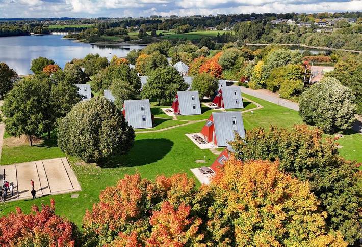 Vakantiepark voor 5 personen, with sauna and tuin as well as zwembad, met huisdier in België