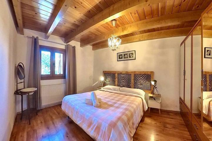 Apartamento entero, Casa Pelaire-tucasaenlospirineos in Panticosa (Esquí), Panticosa