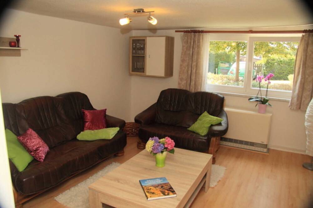 Ferienhaus Wally - Ferienhof Woblitzsee in Wesenberg, Mecklenburg-Strelitz