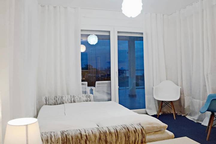 Appartement entier, Magnifique penthouse avec fantastique terrasse panoramique in Budva, Municipalité de Budva