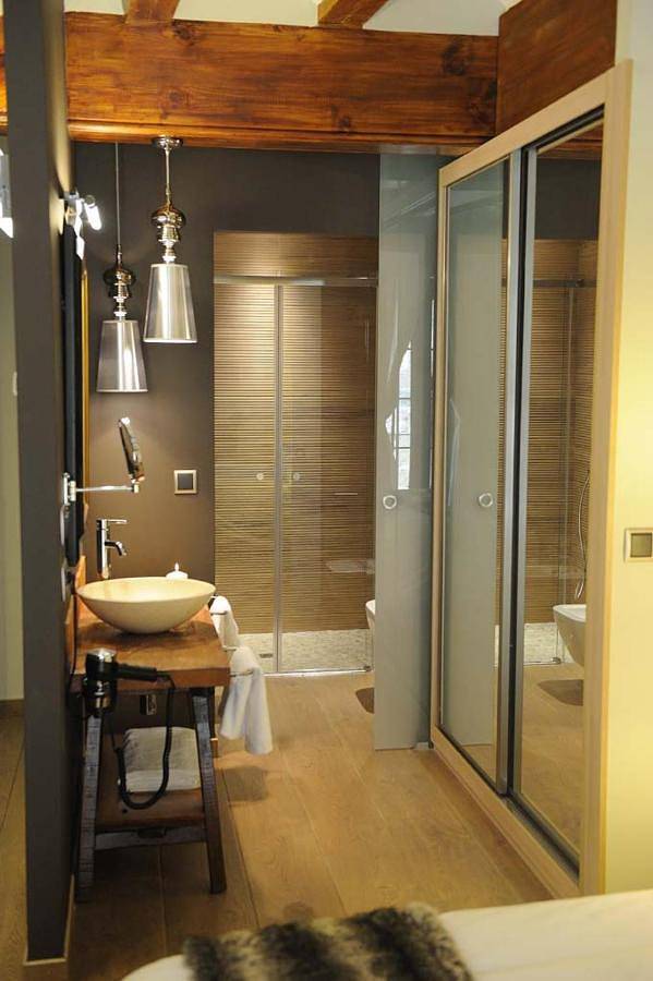 Casa rural para 2 personas, con jacuzzi y balcón en Aragón - 2