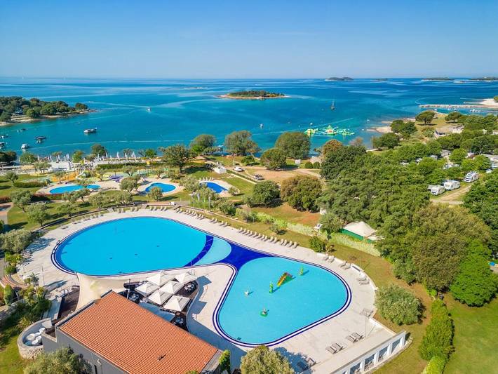 Bungalow für 5 Personen, mit Terrasse und Pool sowie Garten in Rovinj - 3