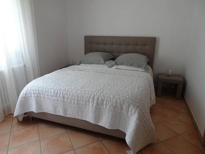 Chambre d’hôte pour 4 personnes, avec sauna et terrasse ainsi que piscine et jardin à Digne-les-Bains - 4