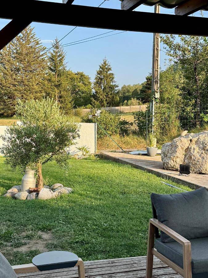 Ma maison en bois avec Jacuzzi in Lavelanet, Ariège