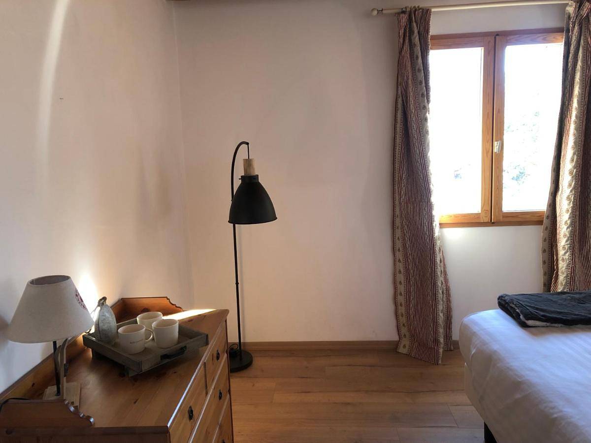 Double Room with Balcony in Névache, Région de Briançon